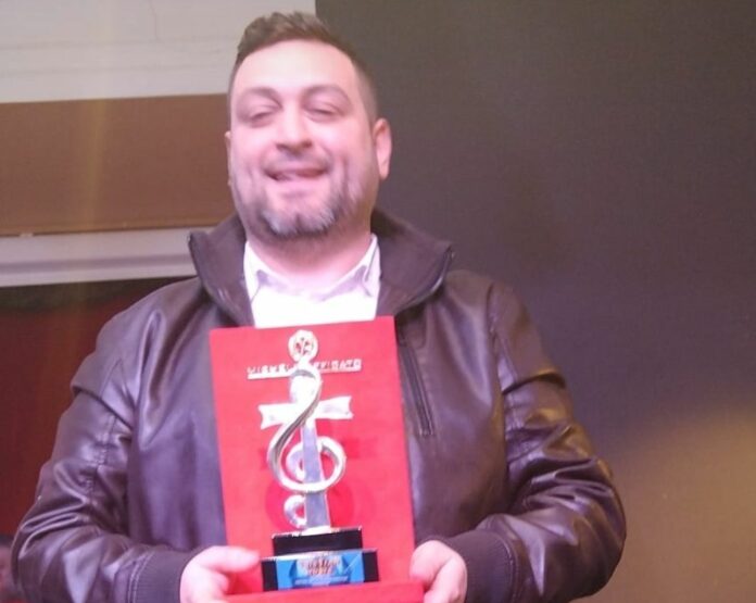 Agenpress – Giuseppe Marchese con la canzone “Un lampo nei suoi occhi” ha vinto la terza edizione del Festival della Canzone Cristiana